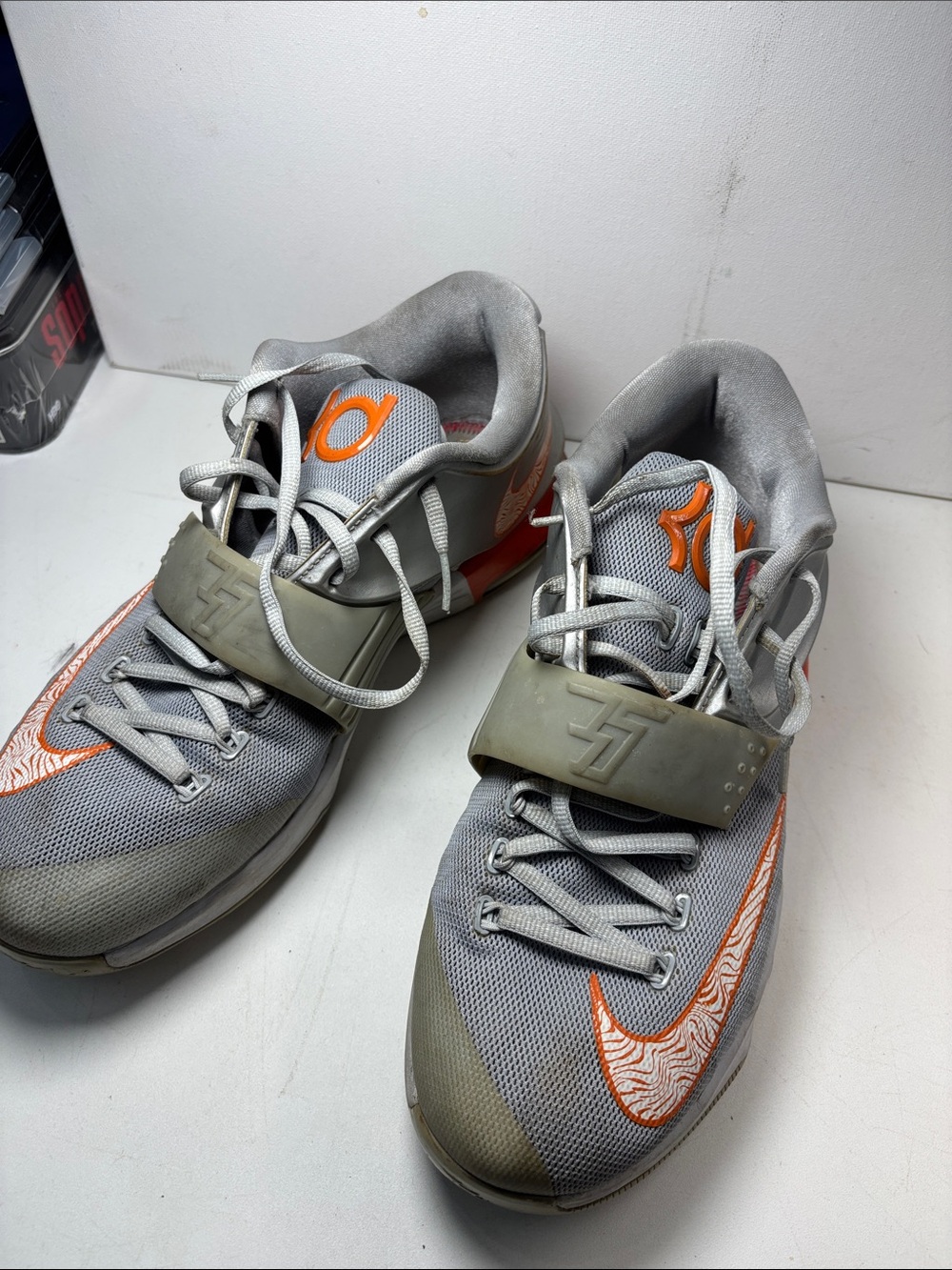 Nike Men’s Gray & Orange KD Basketball Sneakers